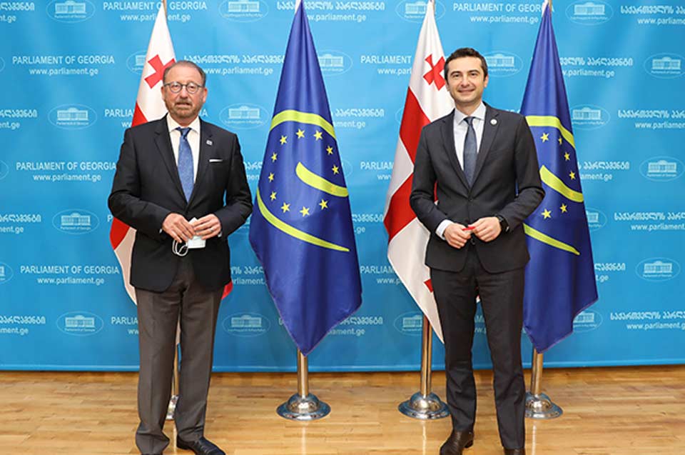 Կախա Կուճավան հաստատել է, որ ինքը մասնակցելու է Եվրոպայի խորհրդի խորհրդարանական խոսնակների համաժողովին և լինելու է հիմնական զեկուցողներից մեկը. Ռիկ Դեմս