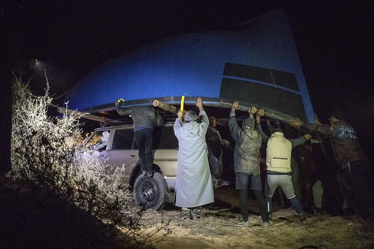 გადაბრუნდა მიგრანტების ნავი, რომლებიც საჰარიდან კანარის კუნძულებისკენ მიემართებოდნენ, დაიღუპა 40-ზე მეტი ადამიანი