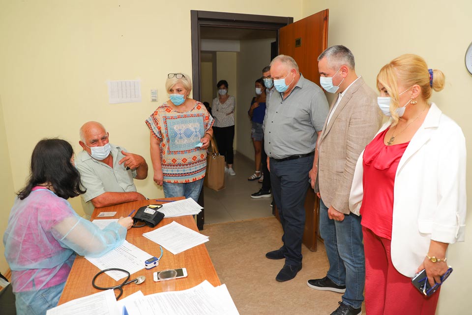 Սաչխերեի բժշկական կենտրոնում տեղահանվածների համար ստեղծվել է պատվաստման սենյակ