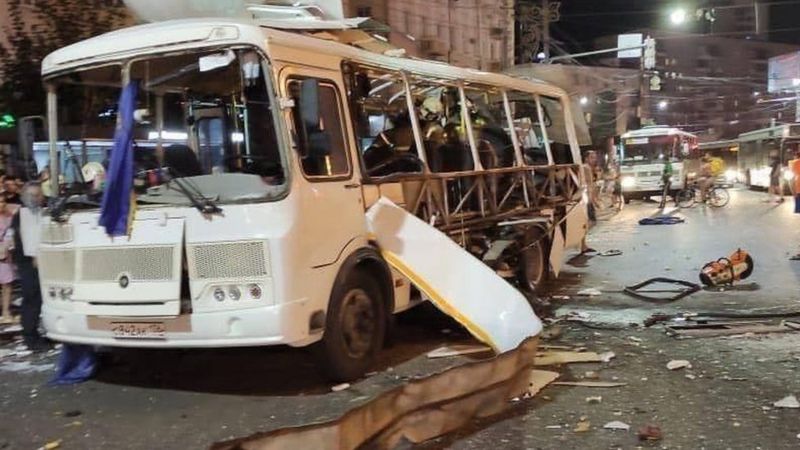 რუსეთის ქალაქ ვორონეჟში ავტობუსში აფეთქების შედეგად ერთი ადამიანი დაიღუპა და 16 დაშავდა