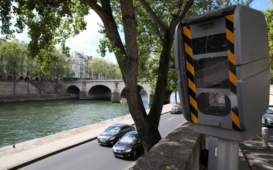 დღეიდან პარიზის თითქმის ყველა ქუჩაზე ავტოტრანსპორტის მოძრაობა 30 კმ/სთ-ით შეიზღუდა