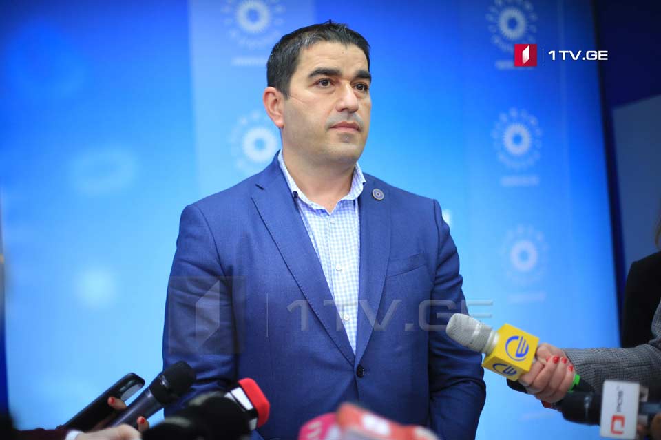 Այն պայմաններում, երբ ԶԼՄ -ները ագիտացիա են անում ձայնագրությունների խնդրի շուրջ, մենք բացատրություններ ենք տալիս, այդ թվում ՝ արևմտյան գործընկերներին, մենք այս հաղորդակցության մեջ ենք մեր բոլոր ուղիներով. Շալվա Պապուաշվիլի