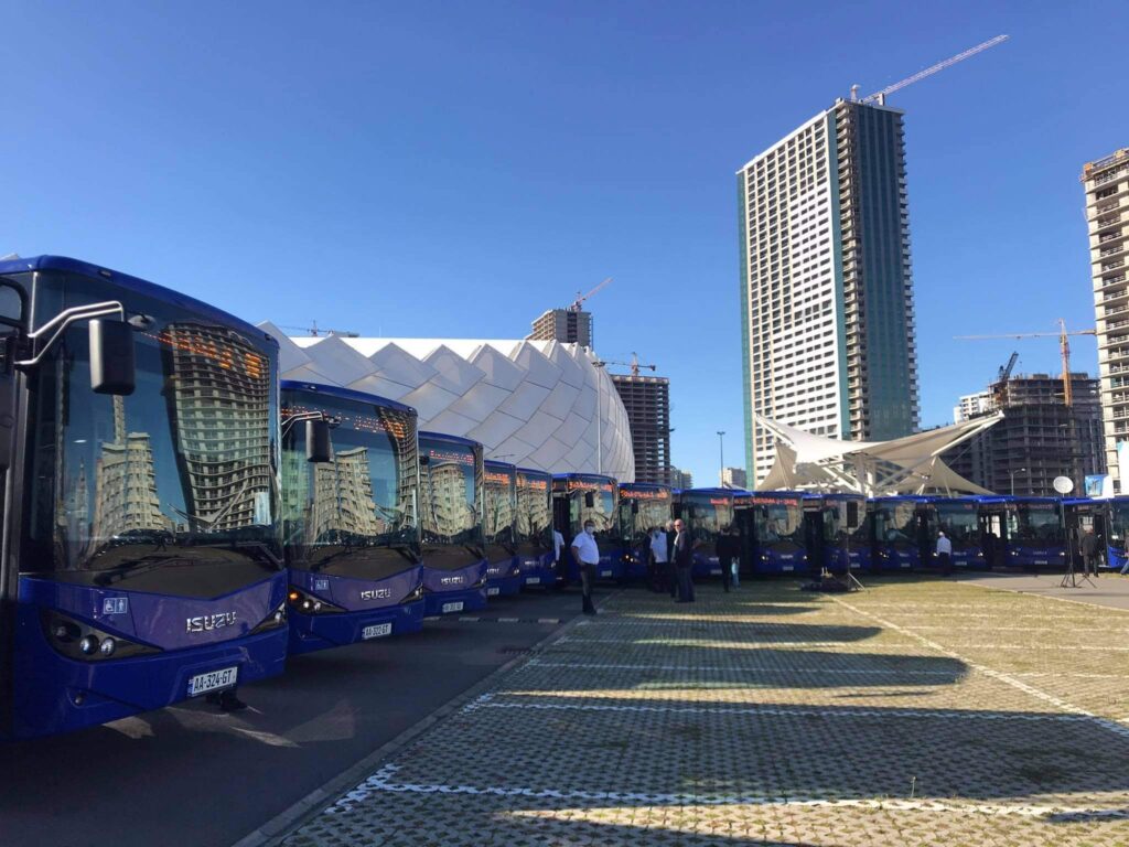 ბათუმსა და ქობულეთს 44 ახალი მუნიციპალური ავტობუსი შეემატა