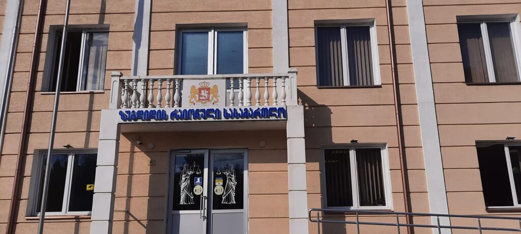Məhkəmə “Milli Hərəkatın” şikayətini təmin etmədi və Zuqdidi 67-ci seçki dairə komissiyasının 7 oktyabr tarixli sərəncamını qüvvədə saxladı