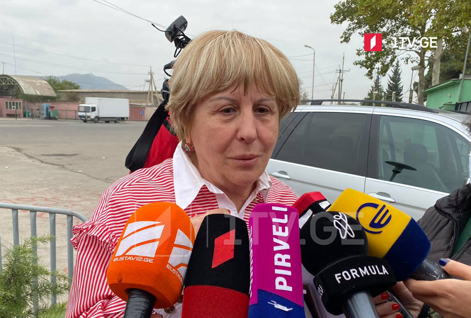People should demand leader's release, Saakashvili's mother says