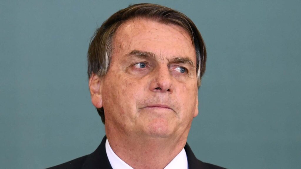 ბრაზილიის პრეზიდენტი აუცრელობის გამო საფეხბურთო მატჩზე არ შეუშვეს #1TVSPORT