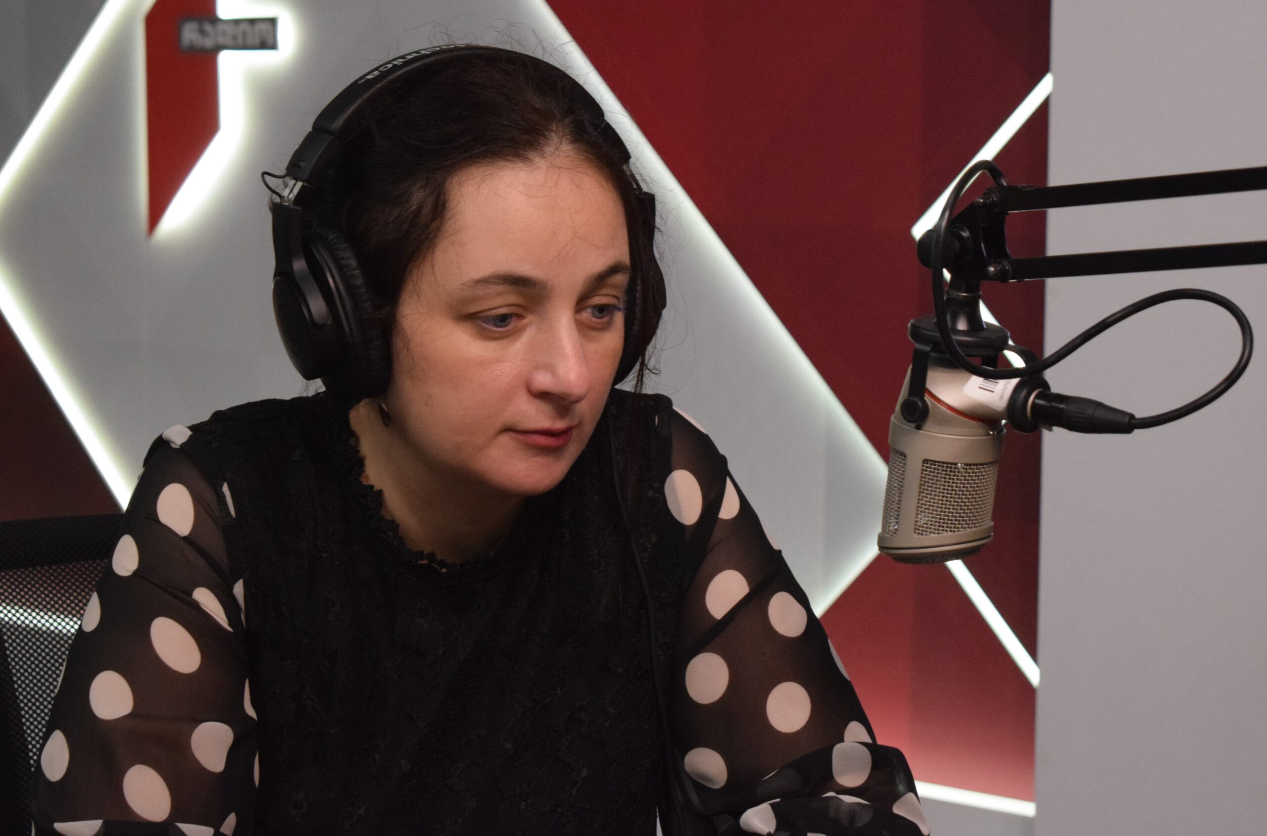 პიკის საათი - მასწავლებელი - ტრაგედიის გამტარი