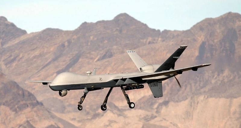 აშშ-ში აცხადებენ, რომ ამერიკელმა სამხედროებმა უპილოტო საფრენი აპარატების გამოყენებით, „ალ-ქაიდას“ ერთ-ერთი ლიდერი მოკლეს