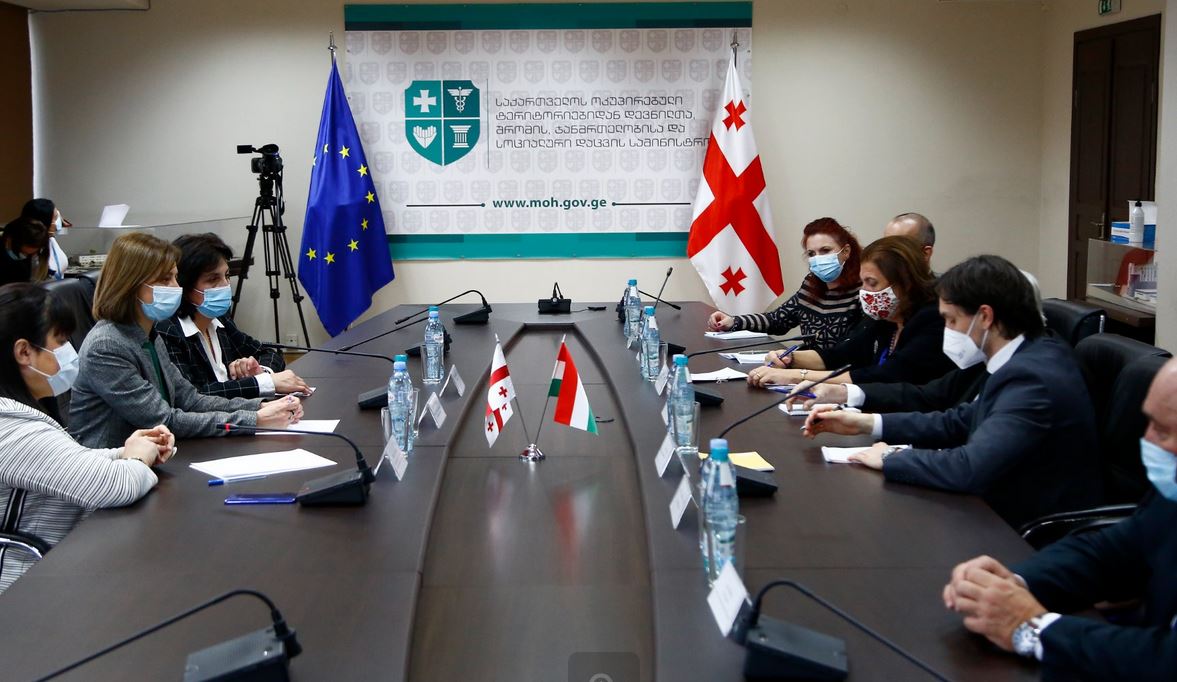 ეკატერინე ტიკარაძემ უნგრეთის ადამიანური რესურსების განვითარების მინისტრთან ონკოლოგიისა და ტრანსპლანტაციის მიმართულებით არსებული პროგრამები განიხილა