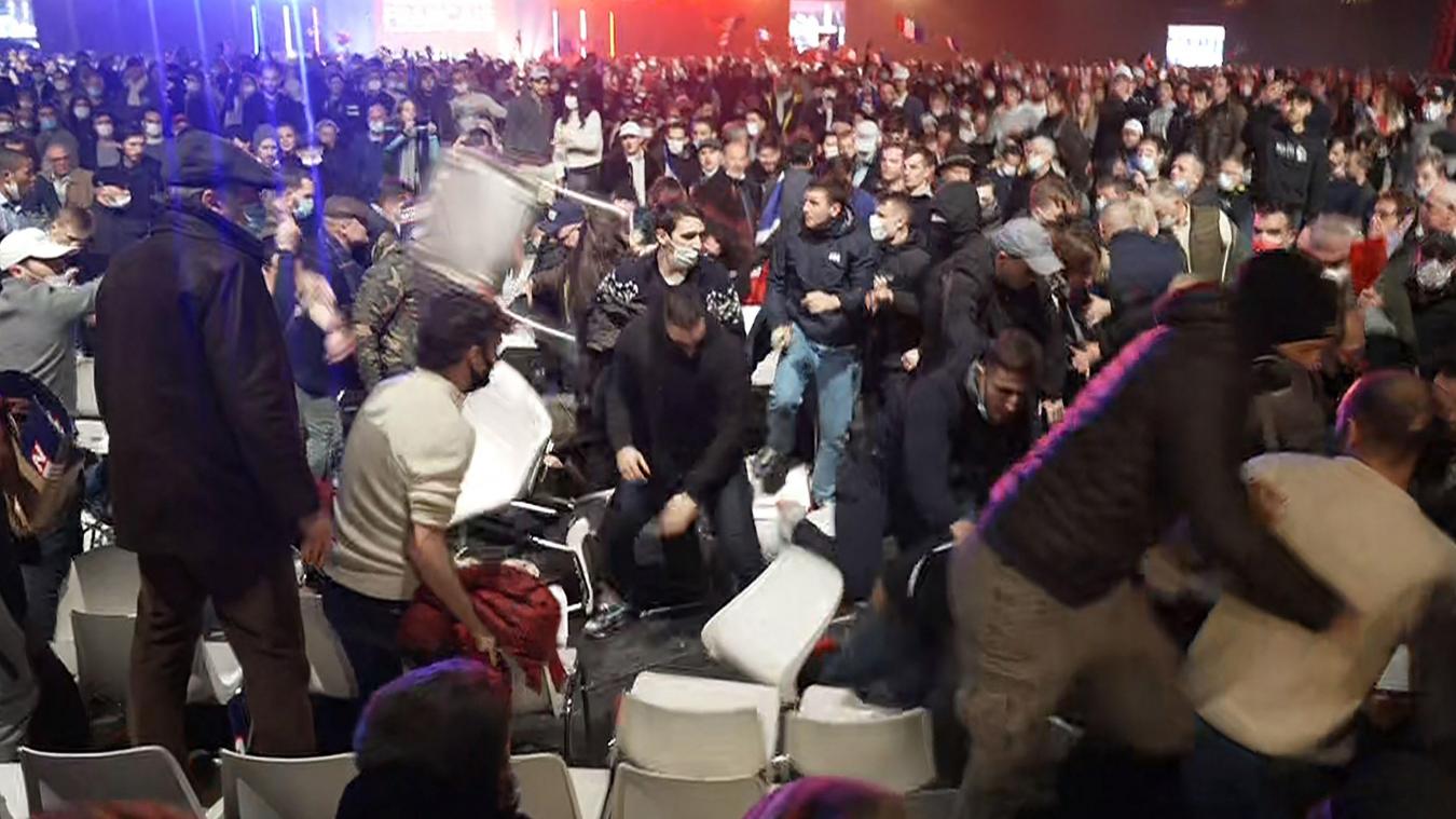 საფრანგეთის პრეზიდენტობის კანდიდატის, ერიკ ზემურის პირველ საარჩევნო აქციაზე დაპირისპირება მოხდა