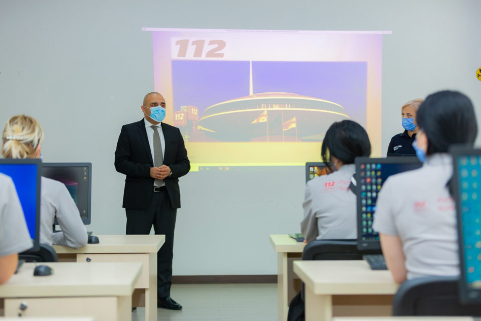 “112”-yə peşə hazırlığı proqramını həyata keçirmək hüququ verildi
