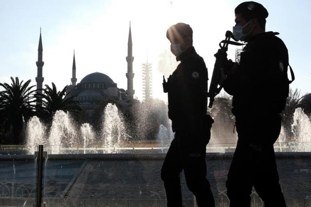 თურქეთმა ტერორიზმის დაფინანსების ბრალდებით, აშშ-ში დაფუძნებული ფონდისა და 770 პირის აქტივები გაყინა