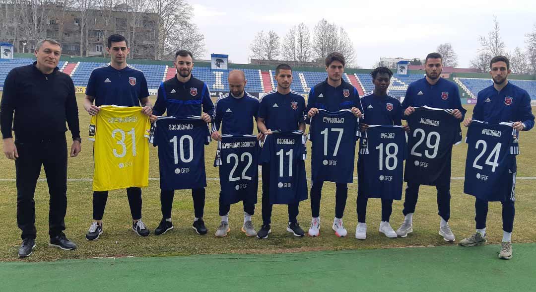ახალწვეულების პრეზენტაცია - „დილამ“ ფეხბურთელებს მუდმივნომრიანი მაისურები გადასცა #1TVSPORT