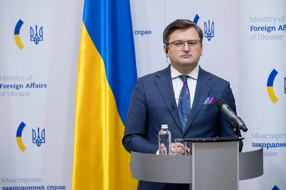 Dmitri Kuleba – Putin uşaqlarla müharibədədir, Rusiyada onlar gecəni qəfəs arxasında keçirdirlər, çünki “müharibəyə yox” aksiyasında iştirak edirdilər