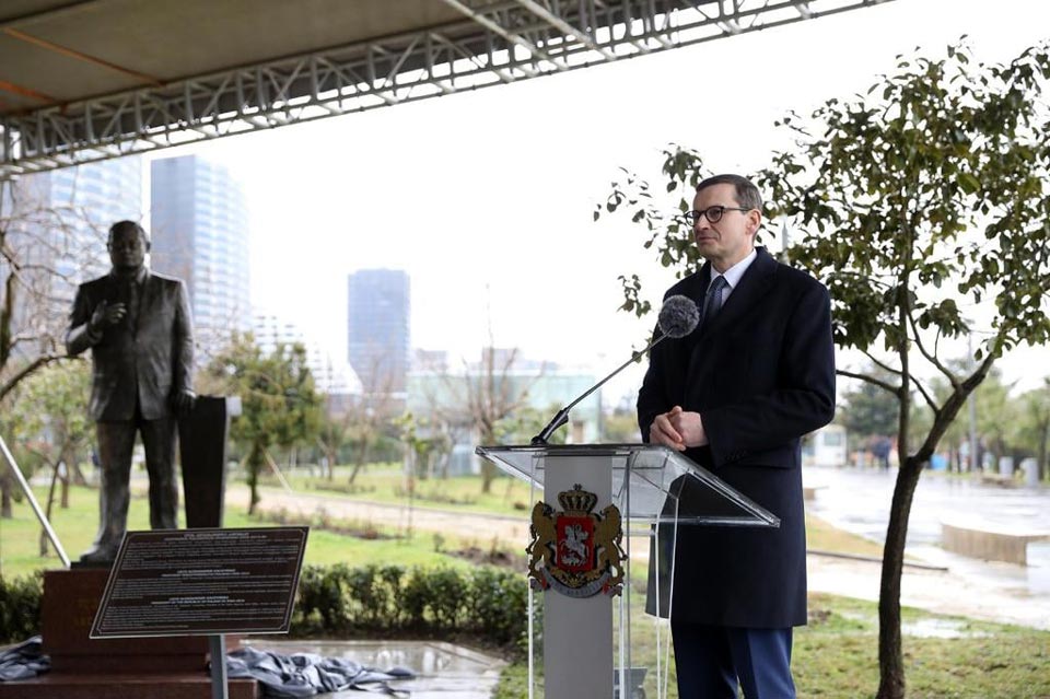 პოლონეთის პრემიერ-მინისტრმა ირაკლი ღარიბაშვილს ბათუმში ლეხ კაჩინსკის ძეგლის გახსნისთვის მადლობა გადაუხადა