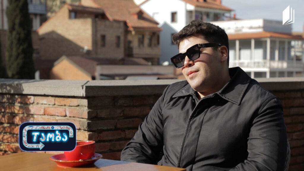 #თაობა – რუბრიკა პორტრეტი | გიორგი დეკანოიძე / GIO MANI – მომღერალი