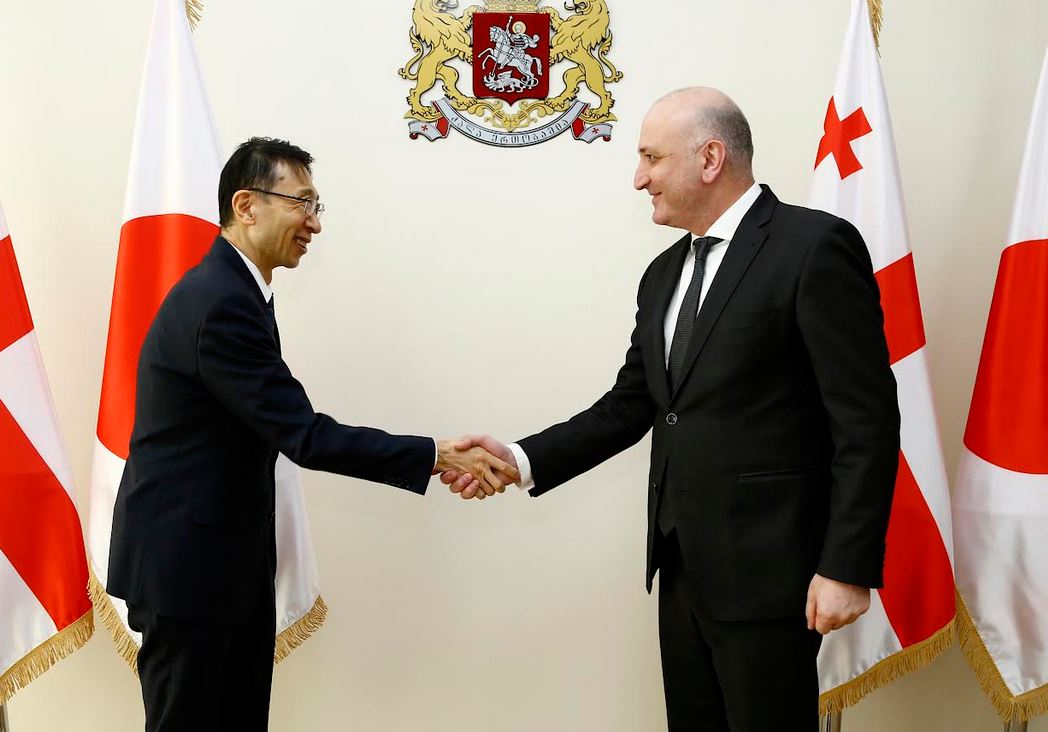 ზურაბ აზარაშვილი იაპონიის ელჩს შეხვდა