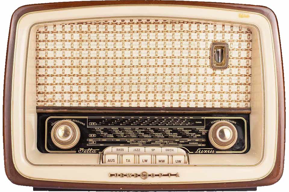 რადიო ექსპრესი - XX საუკუნე, რადიოს ეპოქა და რამდენიმე საინტერესო ისტორია