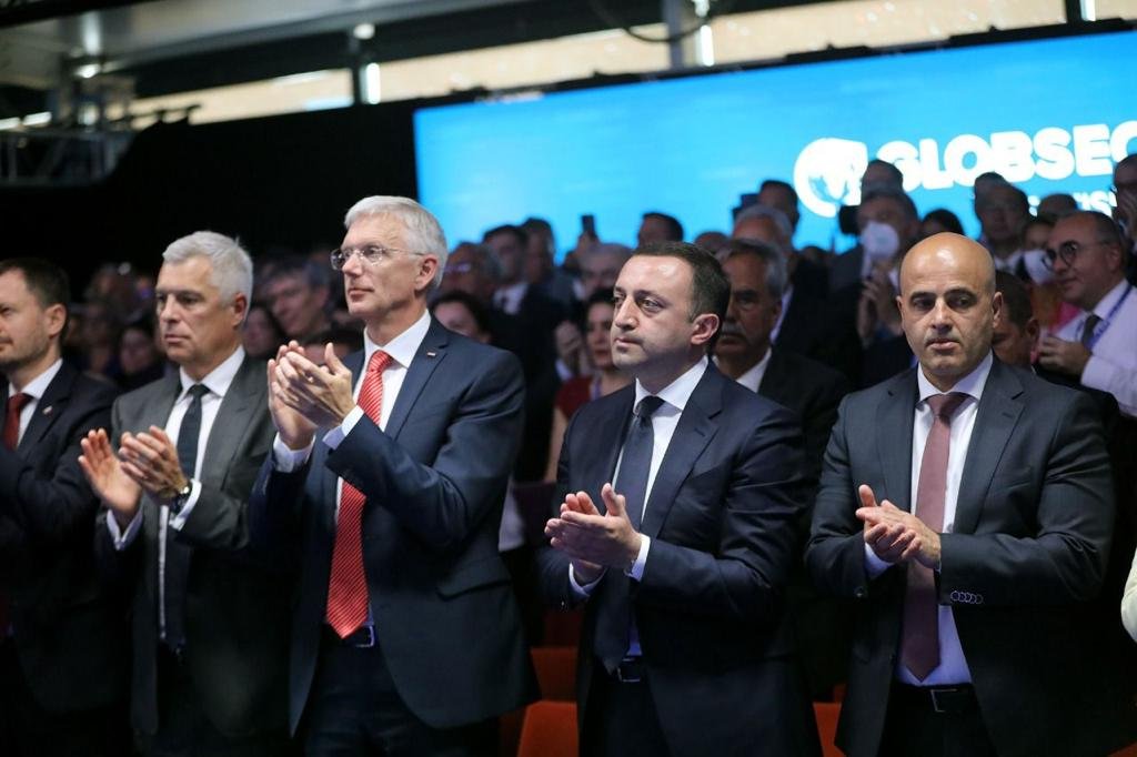 ირაკლი ღარიბაშვილი ბრატისლავაში გლობალური უსაფრთხოების ფორუმის გახსნის ღონისძიებას დაესწრო