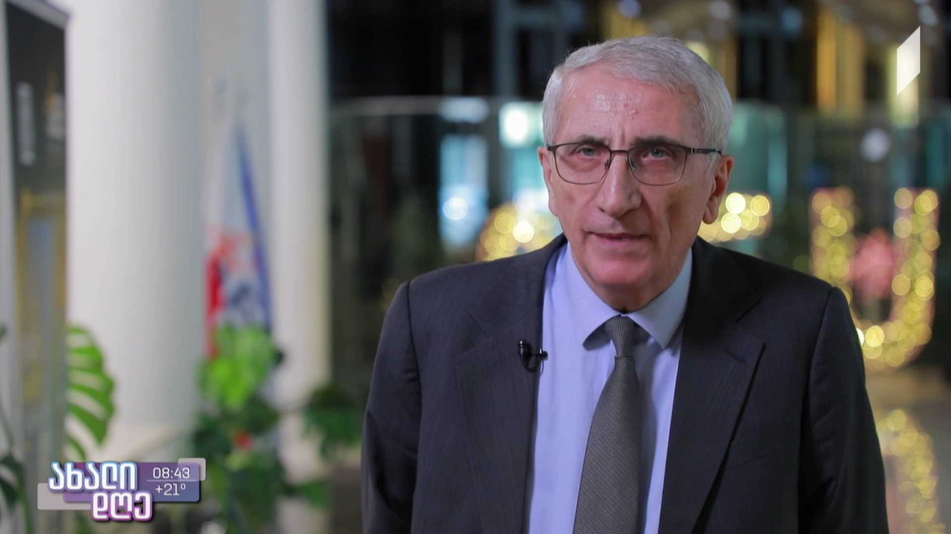საქართველოს ეროვნულ უნივერსიტეტში კონკურსის „ვწერ თავისუფალ თემას“ გამარჯვებულები დააჯილდოეს