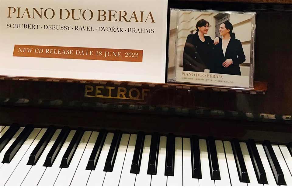 პიკის საათი - Piano Duo Beraia - დები ბერაიების დისკის წარდგენა შვეიცარიაში