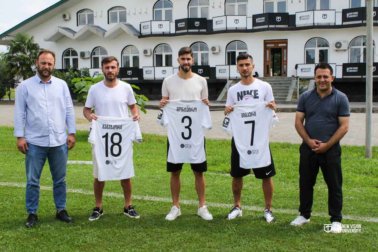 ქუთაისში ახალწვეულები წარადგინეს - „ტორპედო“ სეზონის განახლებას ელის #1TVSPORT