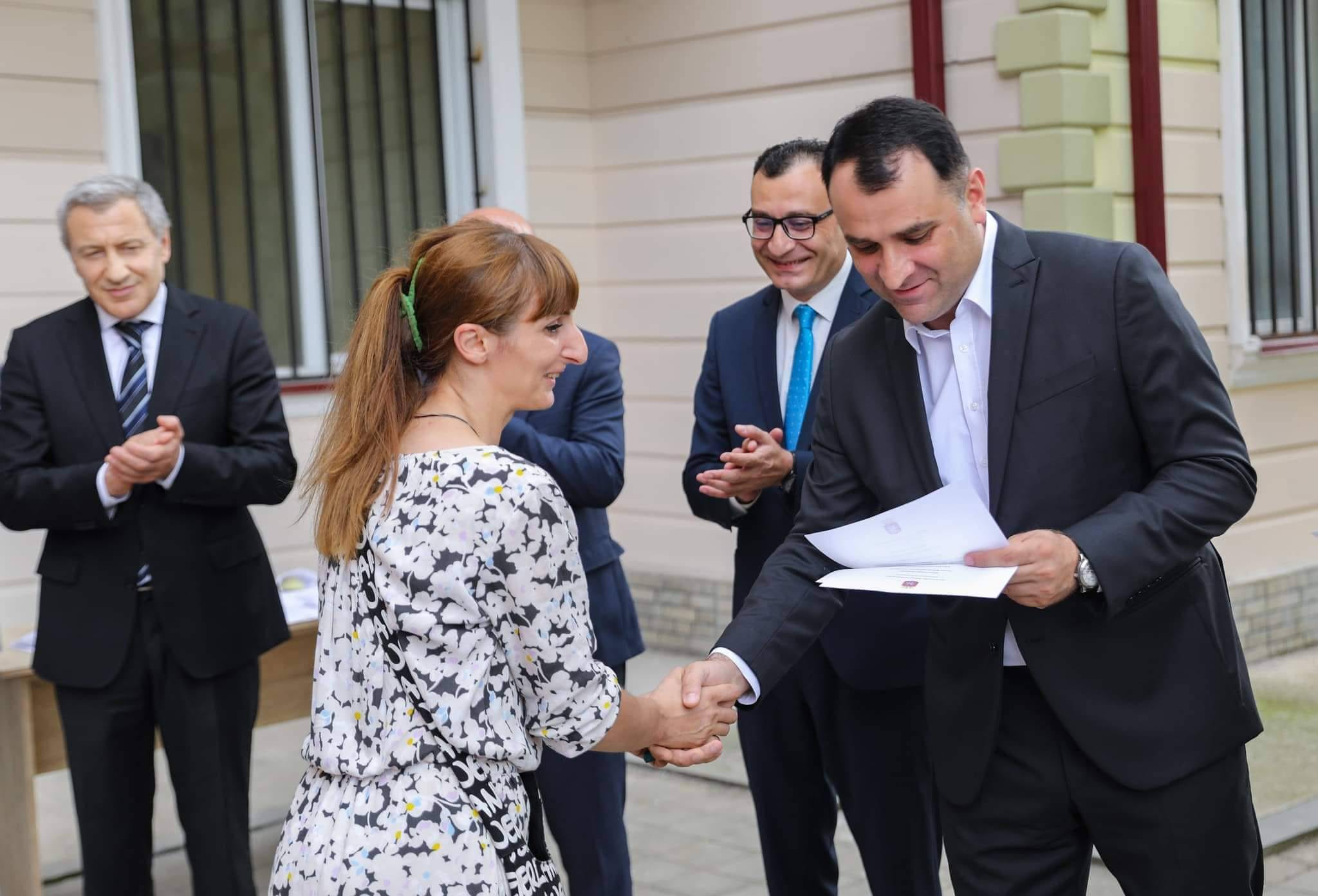 ბათუმში „ხელმისაწვდომი საცხოვრისის“ პროგრამის ფარგლებში 40 ოჯახს ახალი ბინები გადაეცა