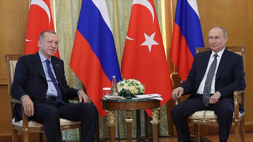 თურქეთისა და რუსეთის პრეზიდენტები ბუნებრივი აირის საფასურის ნაწილობრივ რუბლებში გადახდაზე შეთანხმდნენ