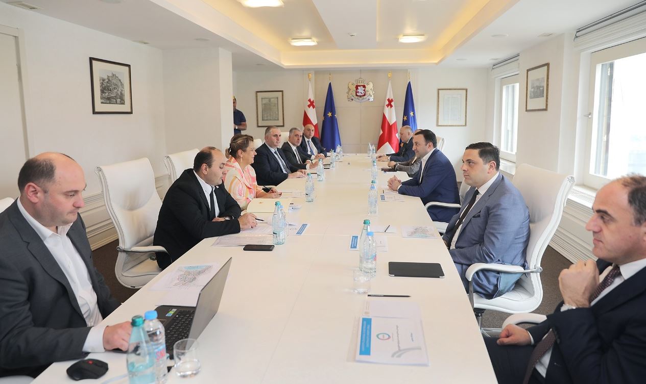 ირაკლი ღარიბაშვილის ხელმძღვანელობით ეკონომიკური საბჭოს სხდომა გაიმართა