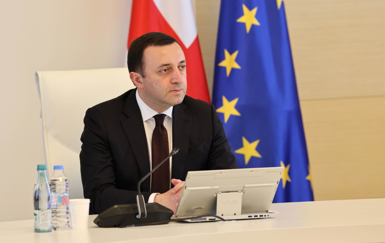 ირაკლი ღარიბაშვილი - საქართველოს ქალ მოჭადრაკეთა ნაკრები 44-ე საჭადრაკო ოლიმპიადის ვერცხლის პრიზიორია, ვულოცავ ჩვენს საამაყო ქალბატონებს და შემდგომ წარმატებებს ვუსურვებ