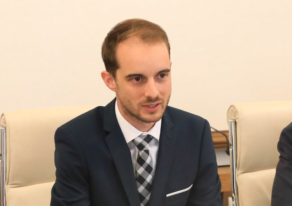 ევროკავშირის ელჩის მოვალეობის შემსრულებელი – ჩვენ მოვუწოდებთ ინკლუზიურობისკენ პარლამენტში მუშაობისას, ოპოზიციურ პარტიებსა და სამოქალაქო საზოგადოებას ჩართულობისკენ​