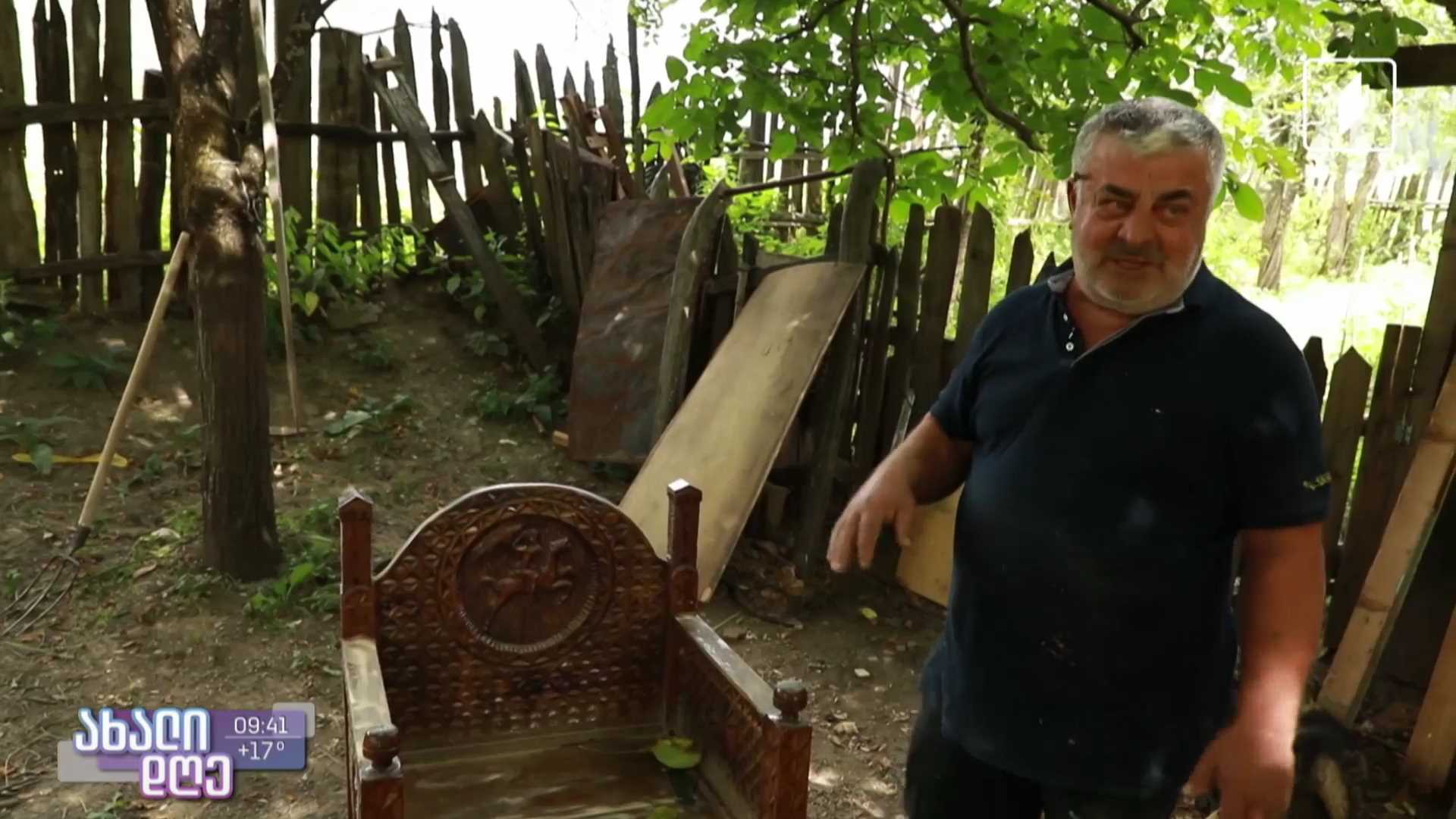 სვანური ტრადიციული ავეჯის უხუცესი ოსტატი