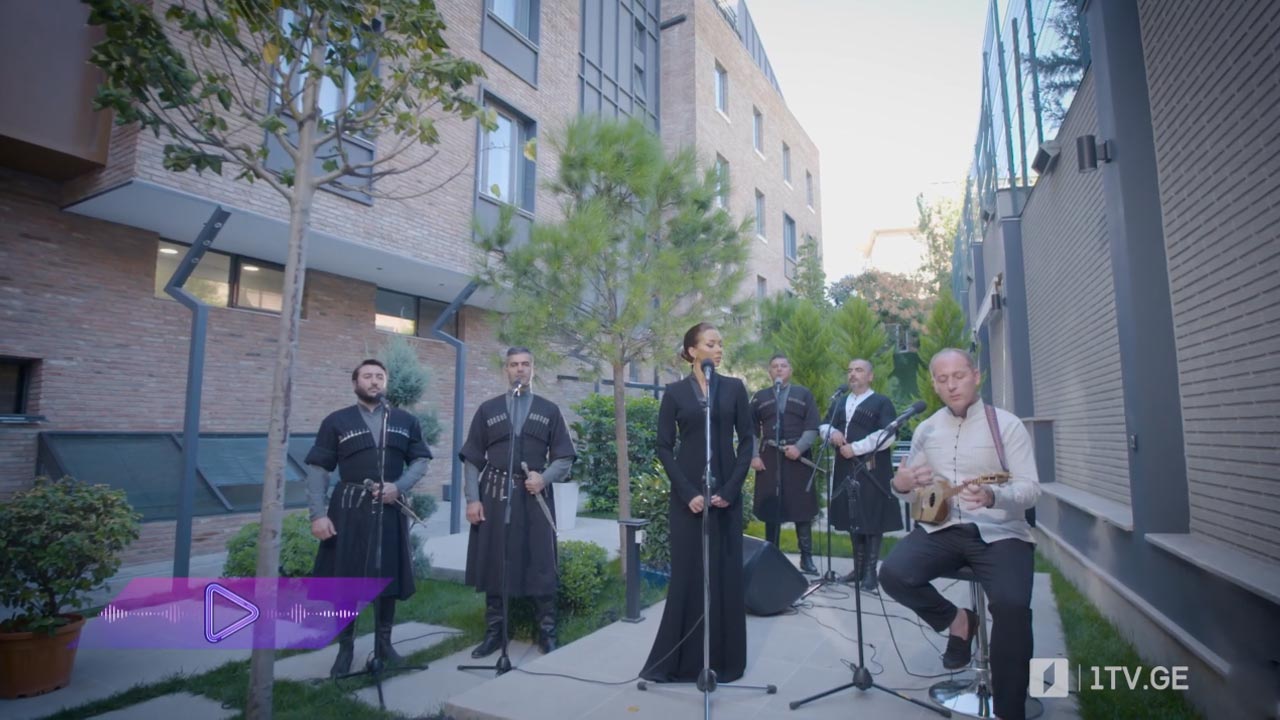 #აკუსტიკა ცირა კობიაშვილი & მეგობრები - აკომპანიატორი - მიშა წითელაშვილი - თუ ასე ტურფა იყავი