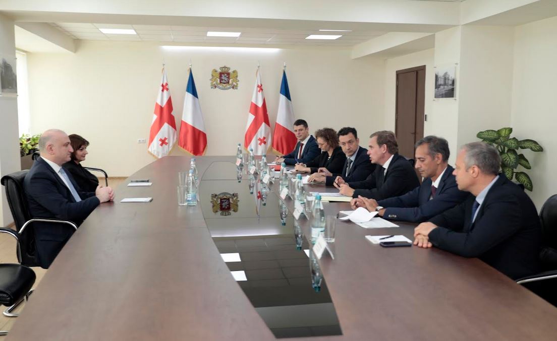 ზურაბ აზარაშვილი დიეგო კოლასს შეხვდა