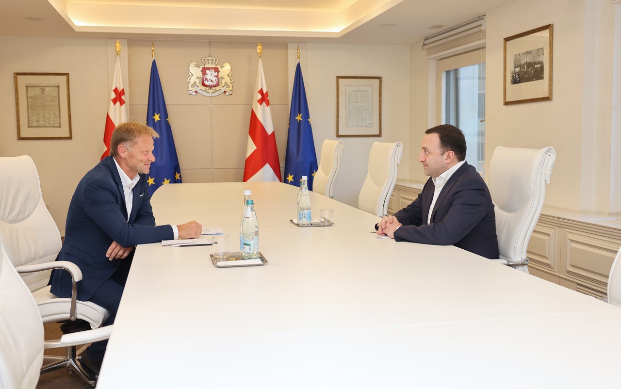 ირაკლი ღარიბაშვილი უცხოური ინვესტიციების მიმართულებით სპეციალურ მრჩეველს, ვაზილ ჰუდაკს შეხვდა