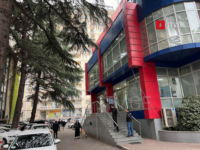ვაკის პარკში მომხდარ შემთხვევასთან დაკავშირებით, პოლიციაში თბილისის მერიის გარემოს დაცვის საქალაქო სამსახურის უფროსის გამოკითხვა მიმდინარეობს