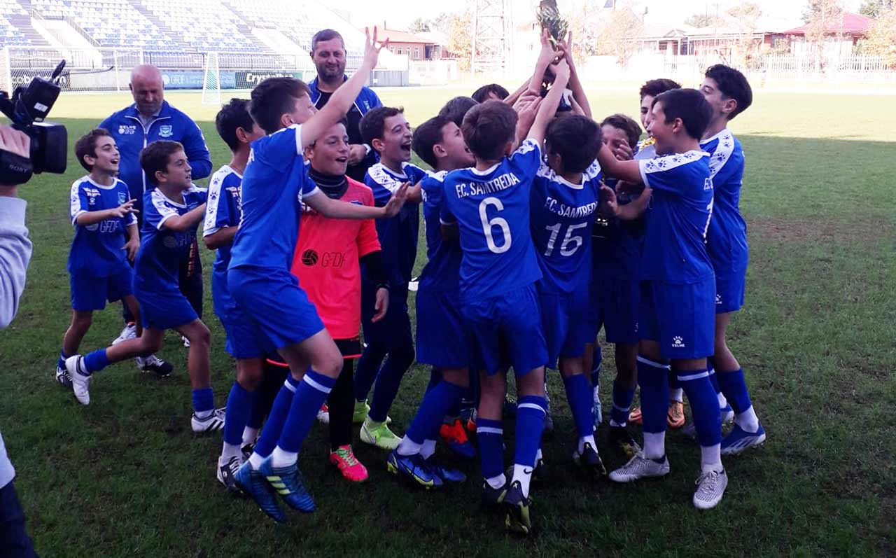 თემურ ბარქაიას სახელობის ტურნირი სამტრედიელებმა მოიგეს #1TVSPORT
