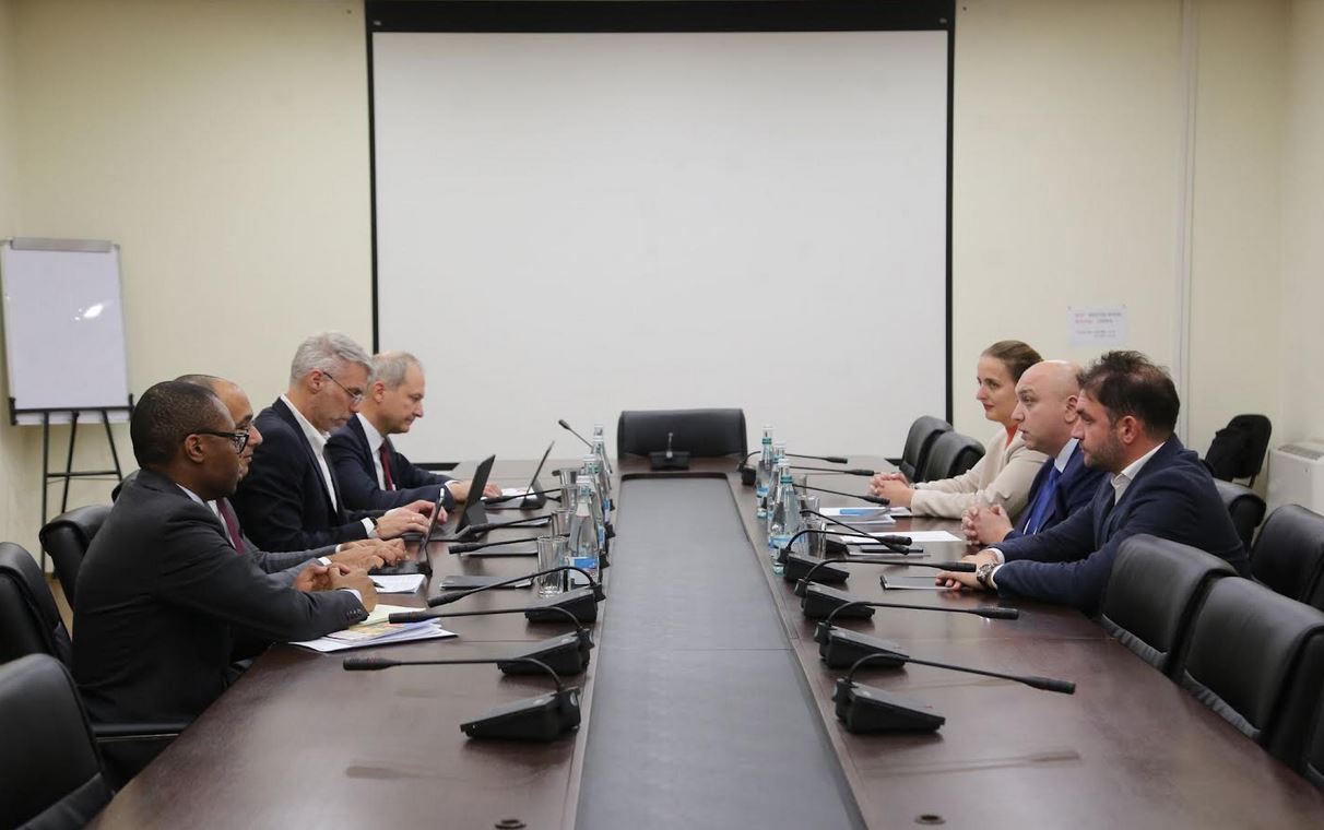 ირაკლი ქარსელაძე მსოფლიო ბანკის რეგიონულ დირექტორს შეხვდა