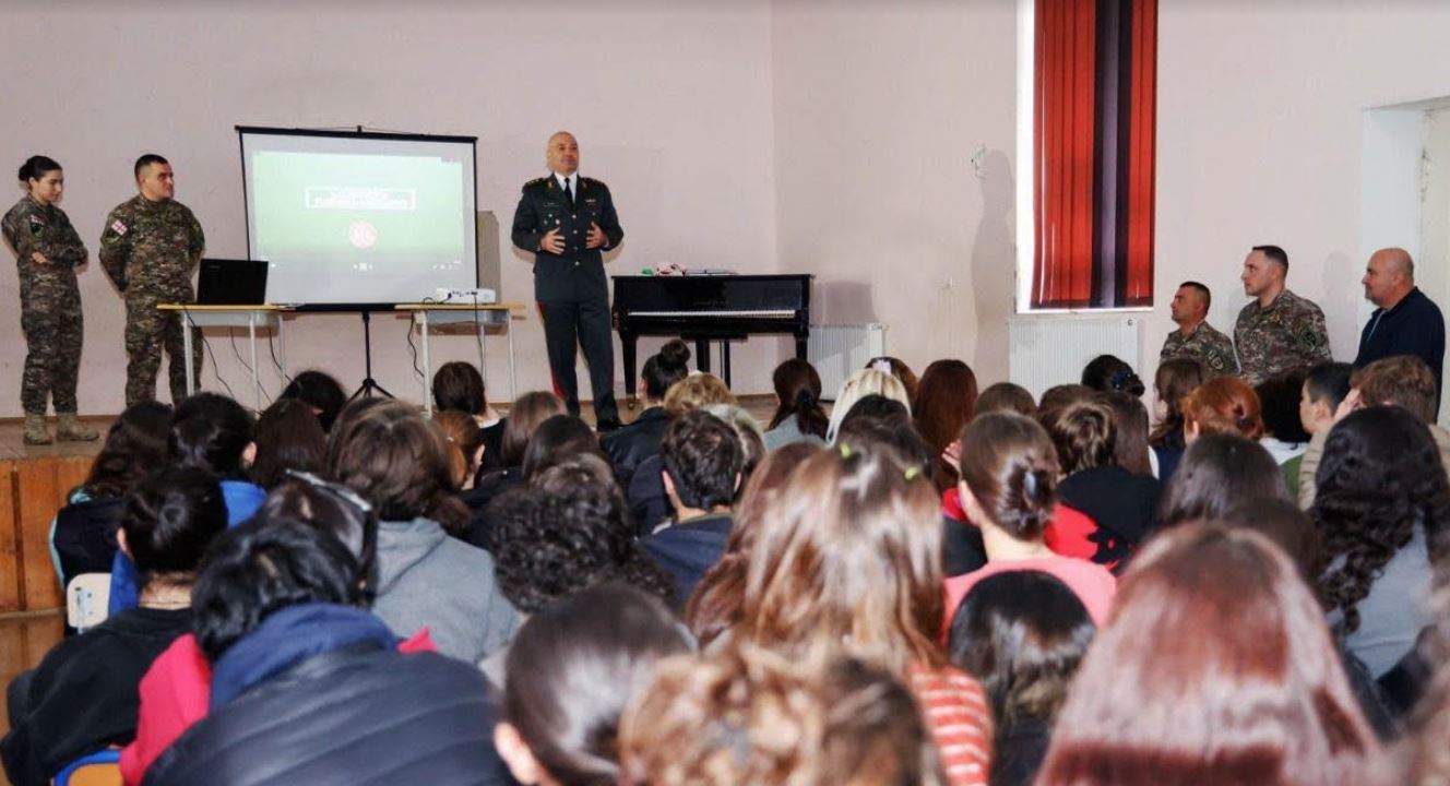 პროექტი „ჩვენი ჯარი“ გრძელდება