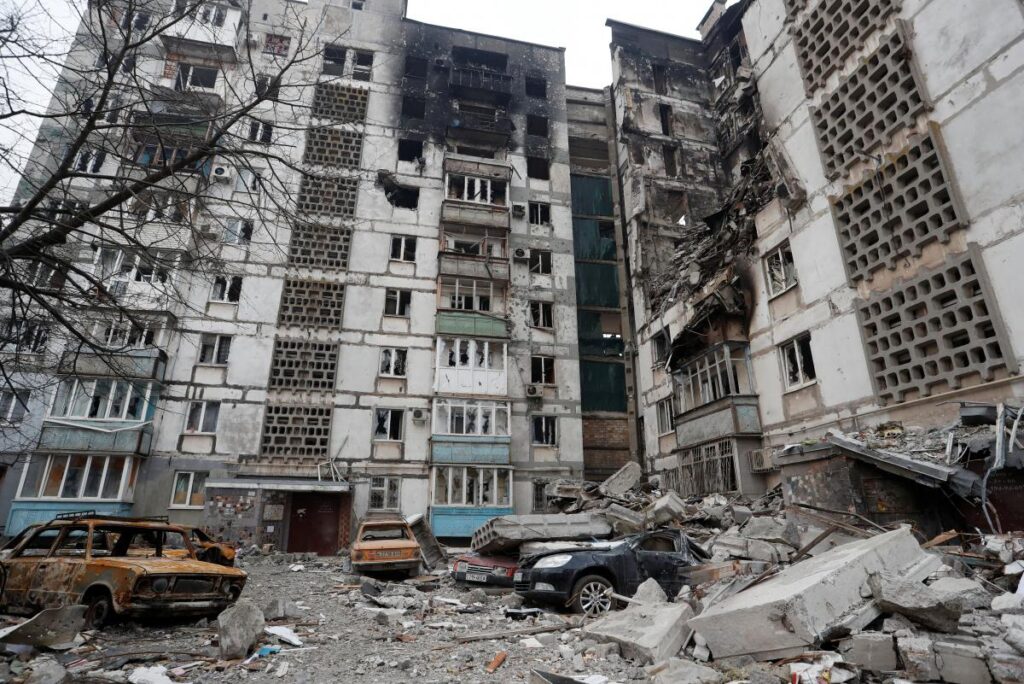 მარიუპოლის საქალაქო საბჭოს ინფორმაციით, რუსეთის მიერ ოკუპირებულ მარიუპოლში ყოველკვირეულად დაახლოებით 150 ადამიანი კვდება