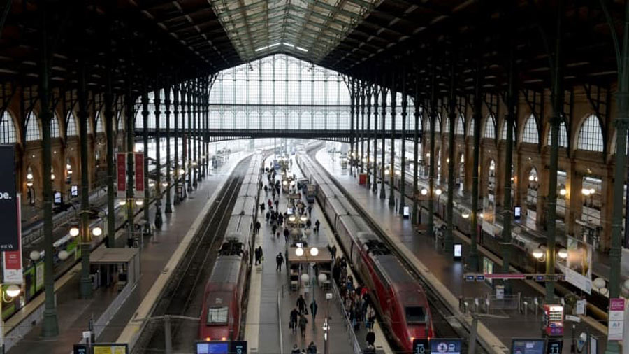 პარიზში, ჩრდილოეთ სადგურზე მამაკაცმა დანით რამდენიმე ადამიანი დაჭრა