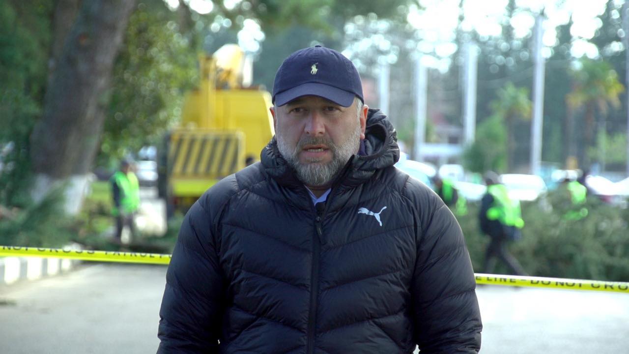 იმერეთის გუბერნატორი მოსახლეობას მიმართავს, ამაღამ თავი შეიკავონ პიროტექნიკის გამოყენებისგან, რადგან ქარის გამო ხანძრის საფრთხე არსებობს 