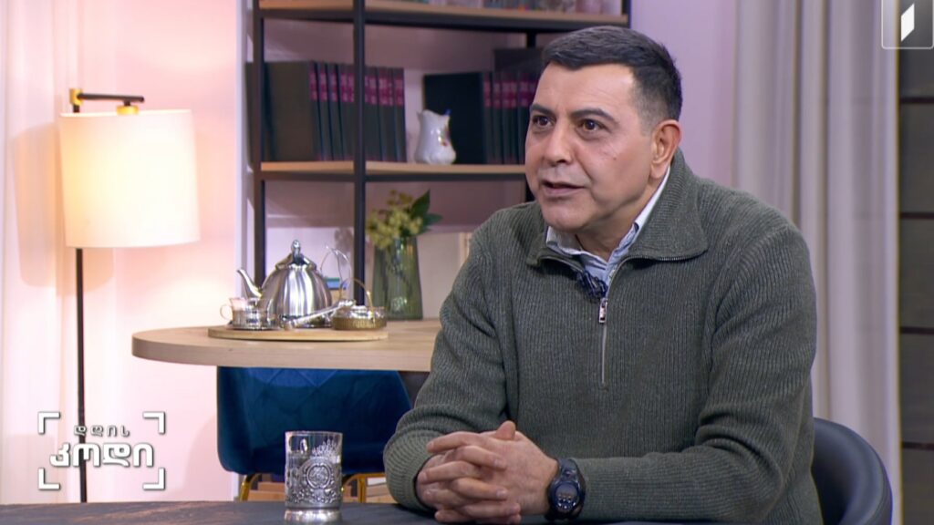 სოციალური ქსელების მოდა – შესაძლებელია თუ არა თანამედროვე სამყაროში სრულფასოვანი ცხოვრება