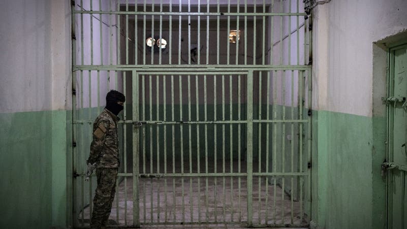მედიის ინფორმაციით, მიწისძვრის შემდეგ, სირიის ქალაქ რაჯოს ციხიდან, სულ მცირე, 20 რადიკალი ჯიჰადისტი გაიქცა