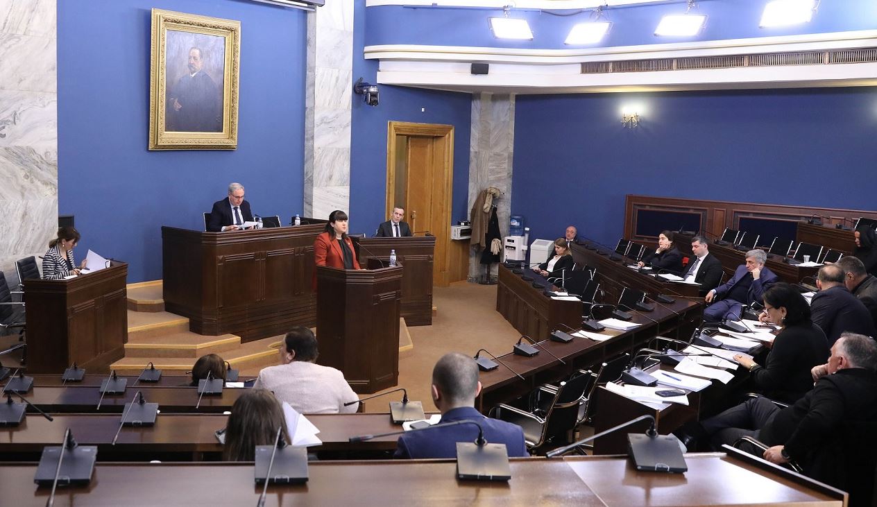 პარლამენტის საფინანსო-საბიუჯეტო კომიტეტმა „ჯანმრთელობის დაცვის შესახებ“ კანონში ცვლილებებს მხარი დაუჭირა