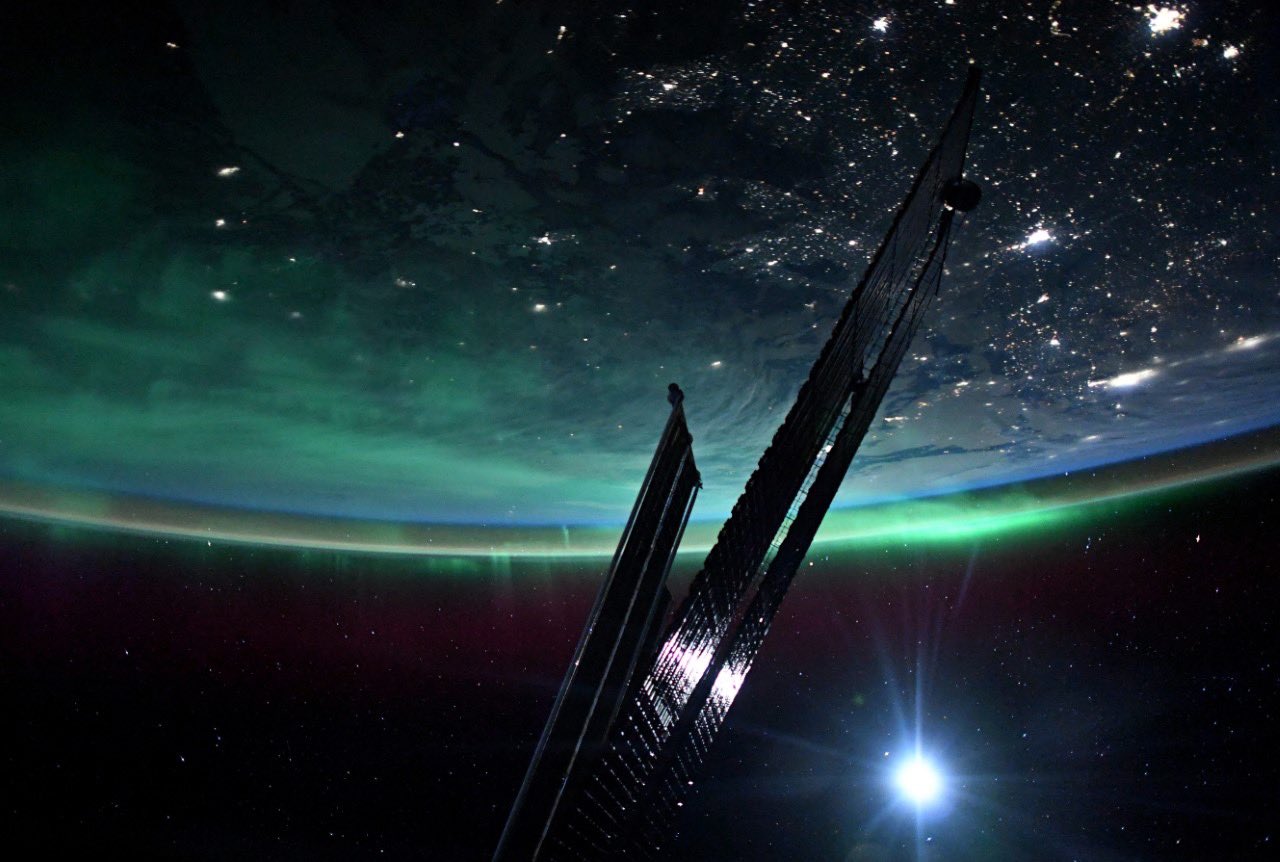 ასტრონავტებმა პოლარული ციალი კოსმოსური სადგურიდან გადაიღეს — #1tvმეცნიერება