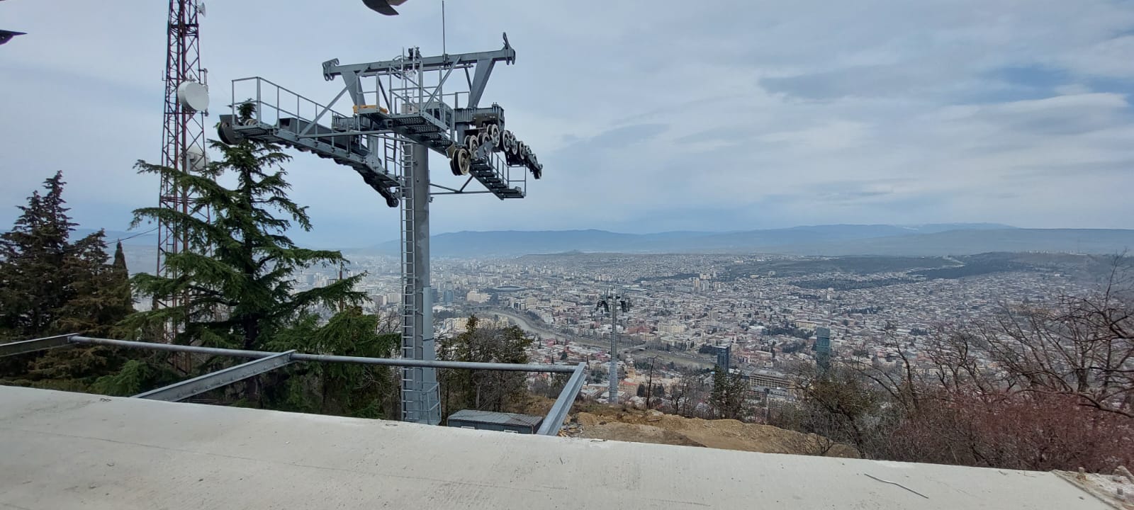 რუსთაველის გამზირისა და მთაწმინდის პარკის დამაკავშირებელი საბაგირო გზის მშენებლობა 2023 წლის ბოლოს დასრულდება