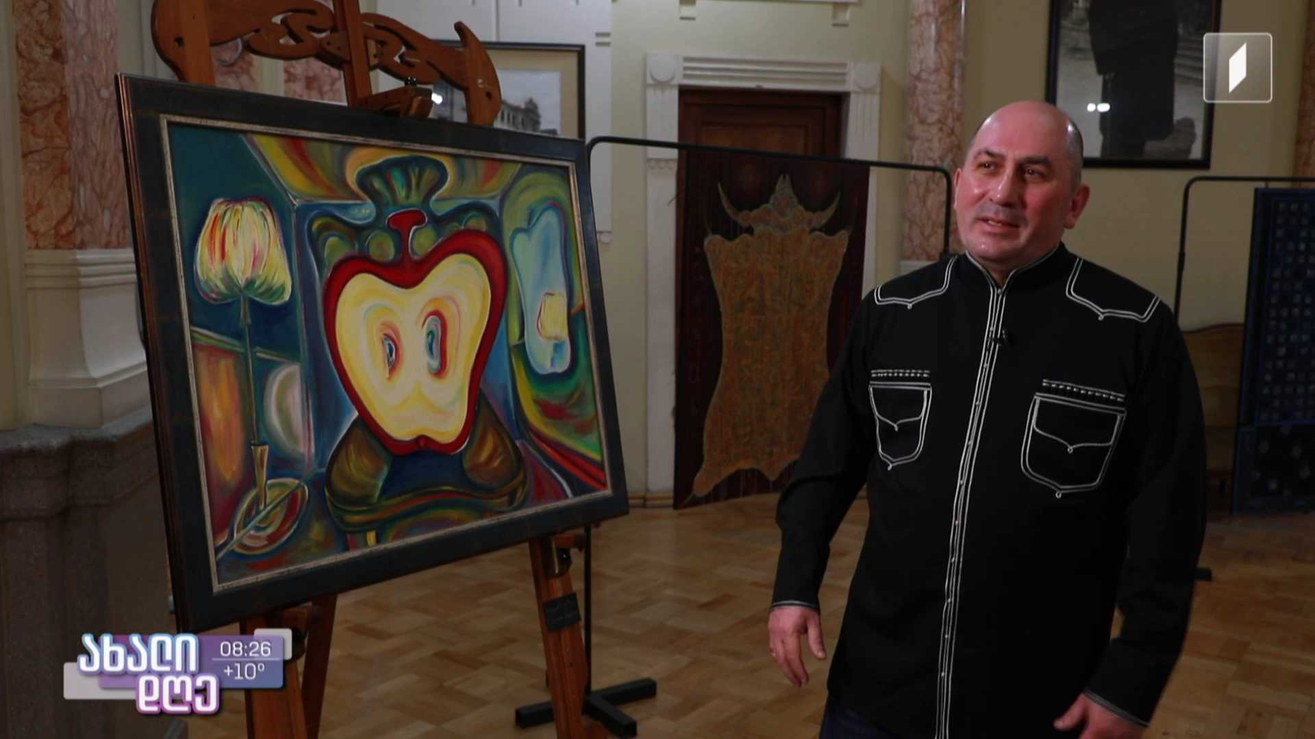 ეროვნული ბიბლიოთეკის საგამოფენო დარბაზი დიპლომატის, გელა დუმბაძის პერსონალურ გამოფენას მასპინძლობს