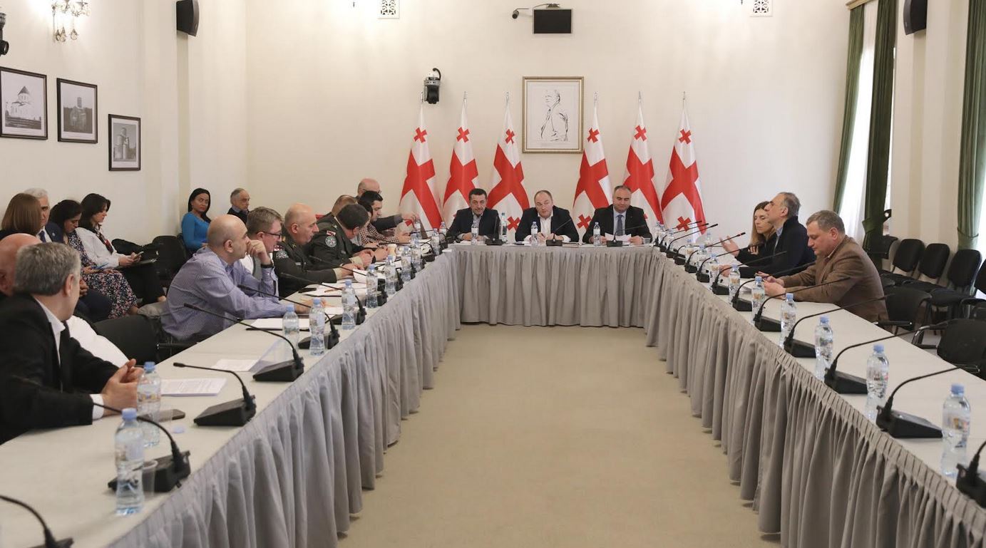 პარლამენტის თავდაცვისა და უშიშროების კომიტეტმა „თავდაცვის კოდექსის“ პროექტის მეორე მოსმენით განხილვა დაასრულა
