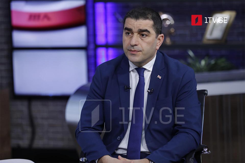 „ბიბისი“ კეზერაშვილს თაღლითური სქემის ორგანიზატორად ასახელებს